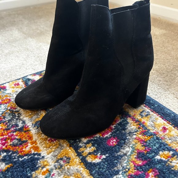 H&M Black Chunky Heel Suede Black Boots - Picture 2 of 6